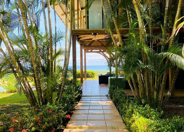 Luxury With Stunning Pacific View Villa